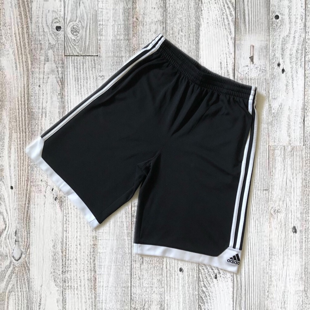 BLACK ADIDAS SHORTS